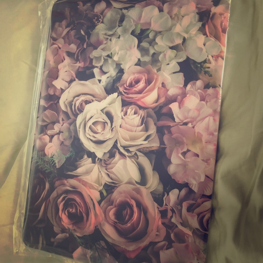 Topcase MacBook Air 13” Rose Case + Keyboard Cover
